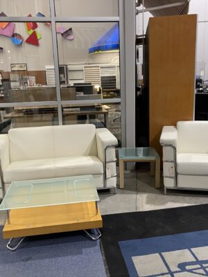 White leather love seat and lounge chair