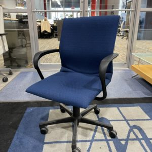 Blue steelcase protege chair with adjustable height